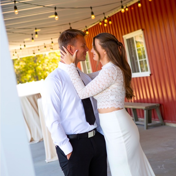 Meet your posher, Cait! - Picture 3 of 6